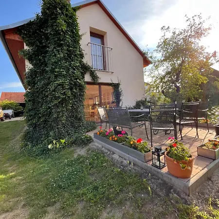 Gasthof Vinarstvi Skarecky - U Stane 3*